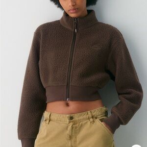 Aritzia Polartec Thermal Pro Mockneck Crop Zip Up Rich Mocha Brown